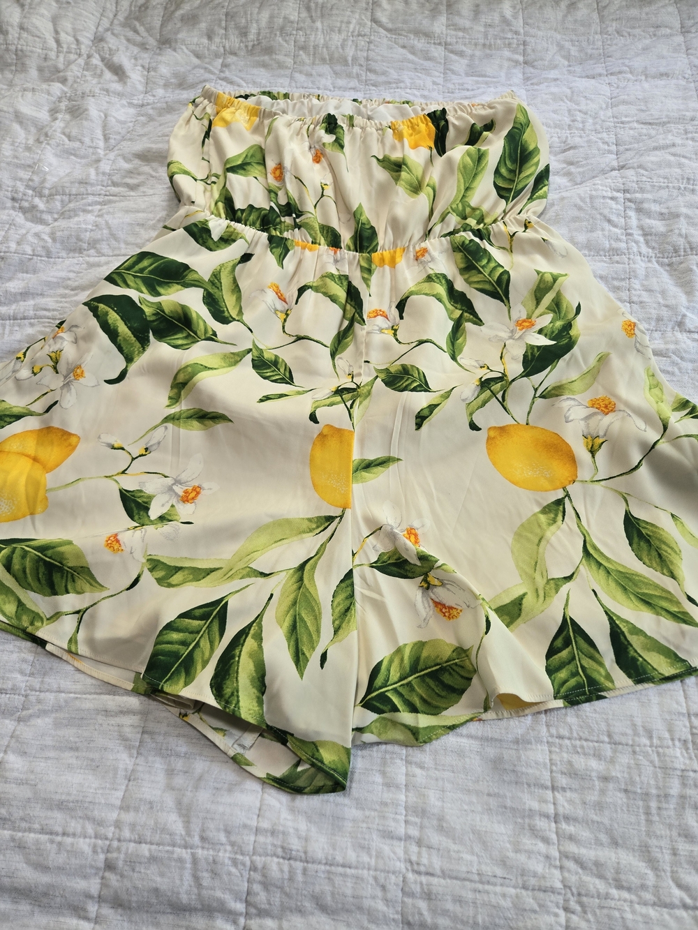 Express Summer StraplessTiered Romper/skort Floral Lemons - Picture 2 of 11